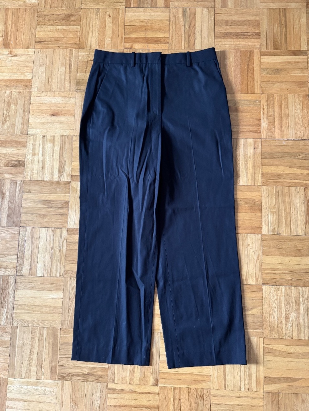 Theory High Twist Twill Pants in Black